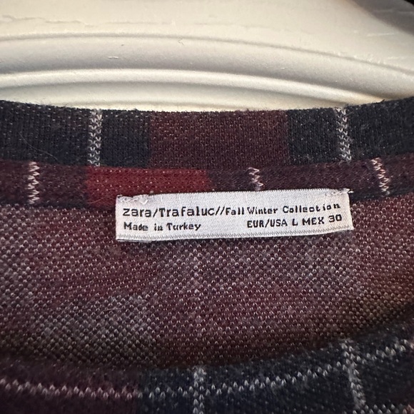 Zara Plaid Long T-Shirt - Picture 2 of 7